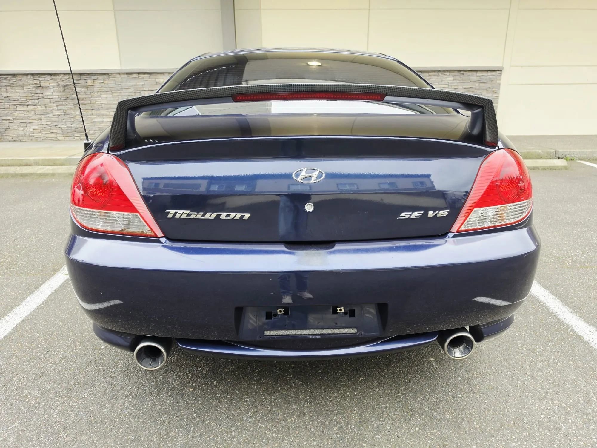 Used 2006 Hyundai Tiburon SE image 4