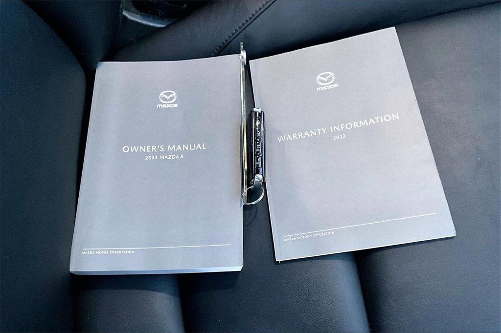 Used 2023 MAZDA MAZDA3 s image 10