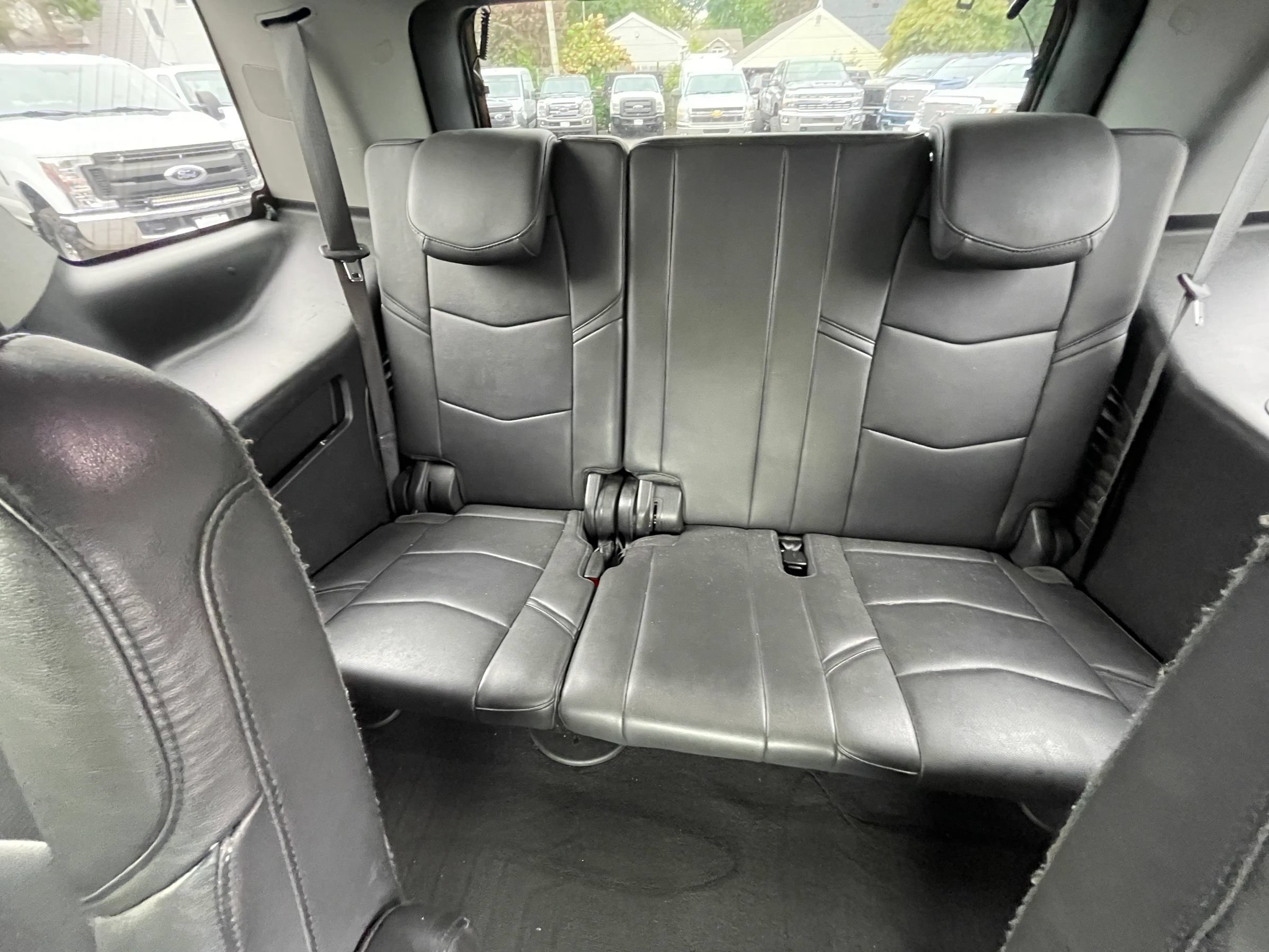 Used 2018 Cadillac Escalade Luxury AWD/4WD image 20