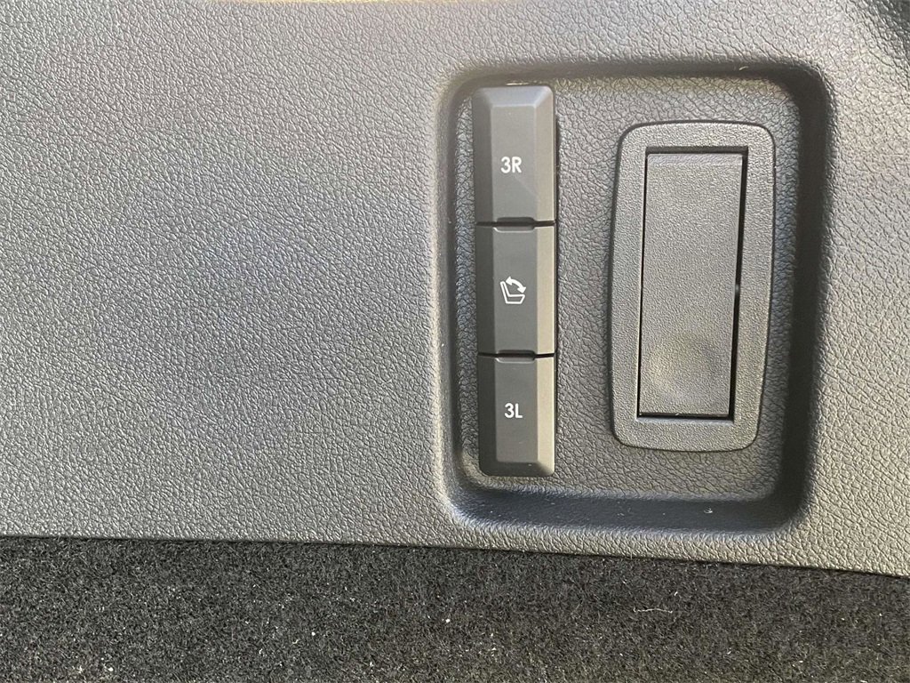 New 2025 Lincoln Aviator Reserve w/ Luxury Package image 11