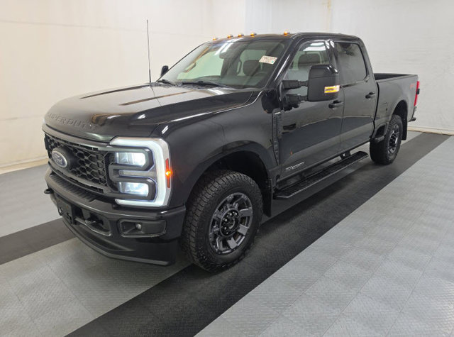 Used 2024 Ford F250 Lariat w/ Sport Appearance Package AWD/4WD image 5