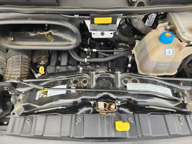 Used 2025 RAM ProMaster 2500 w/ Convenience Group FWD image 32