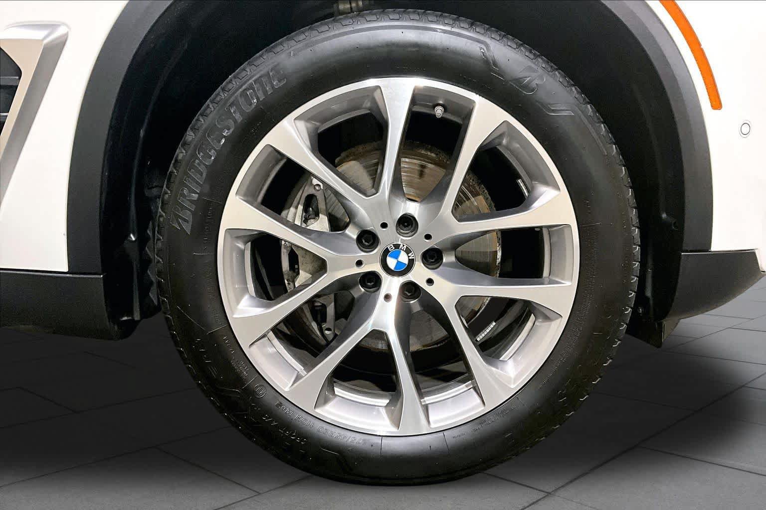 Used 2024 BMW X5 xDrive40i AWD/4WD image 10