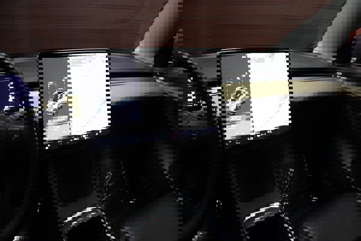 Used 2022 Tesla Model 3 Long Range image 20