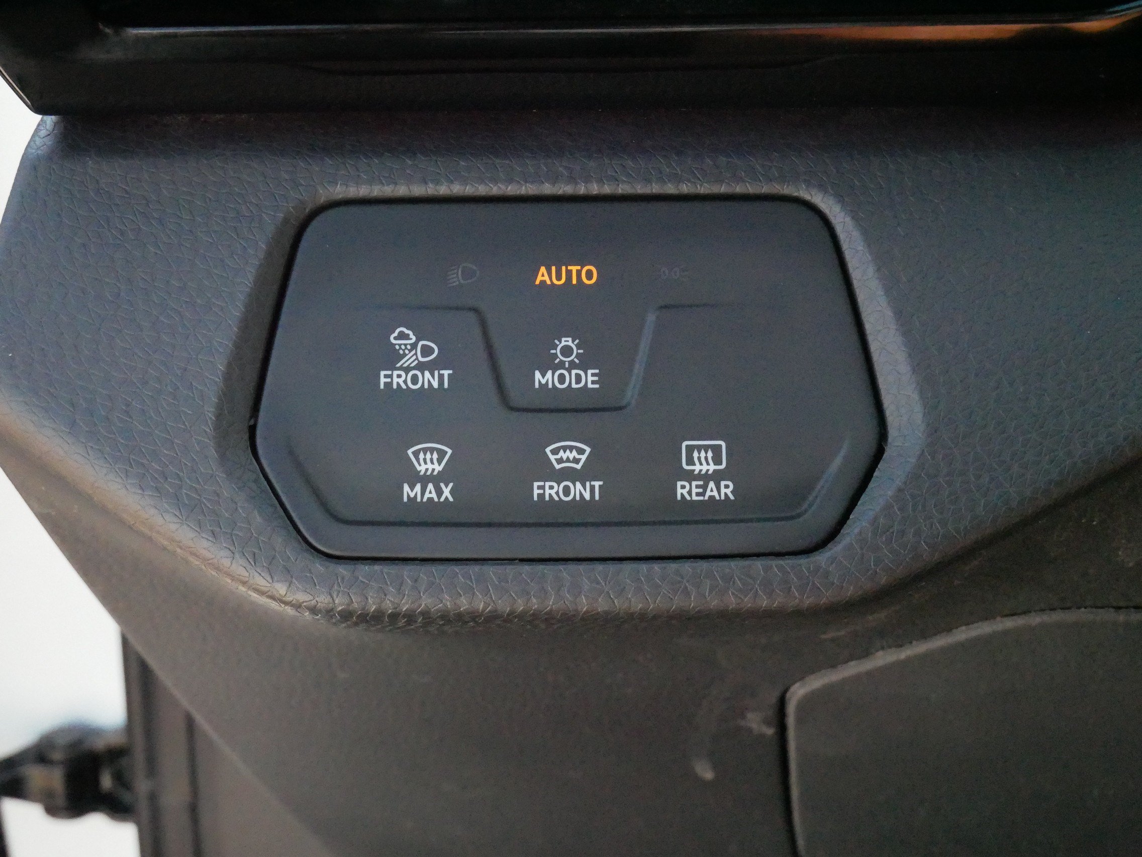 Certified 2023 Volkswagen ID.4 Pro S AWD/4WD image 26
