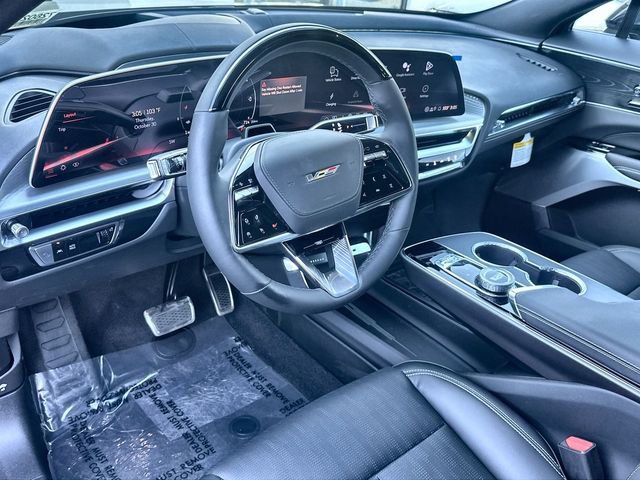 New 2026 Cadillac Lyriq V w/ Exterior Carbon Fiber Package AWD/4WD image 10