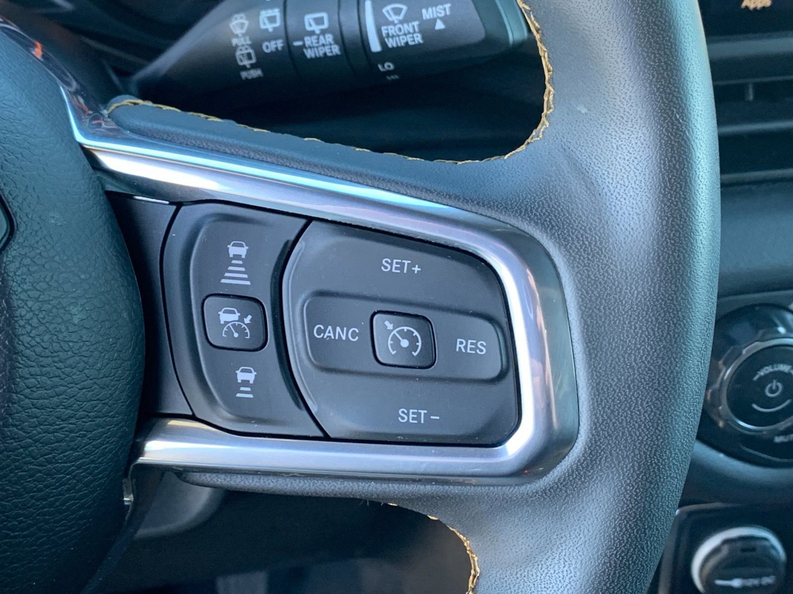 Used 2024 Jeep Wrangler Sahara w/ Technology Group image 28