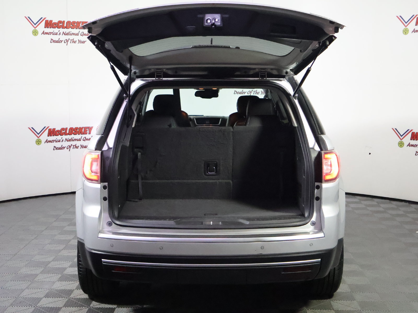 Used 2016 GMC Acadia SLT w/ Open Road Package AWD/4WD image 13