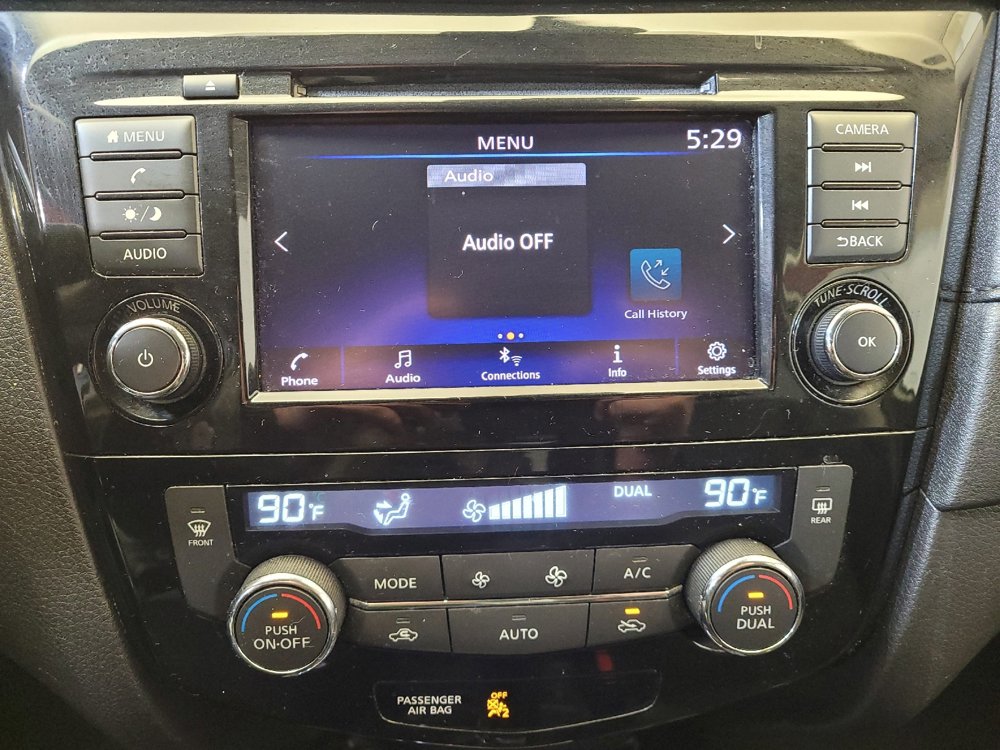 Used 2019 Nissan Rogue SV AWD/4WD image 25
