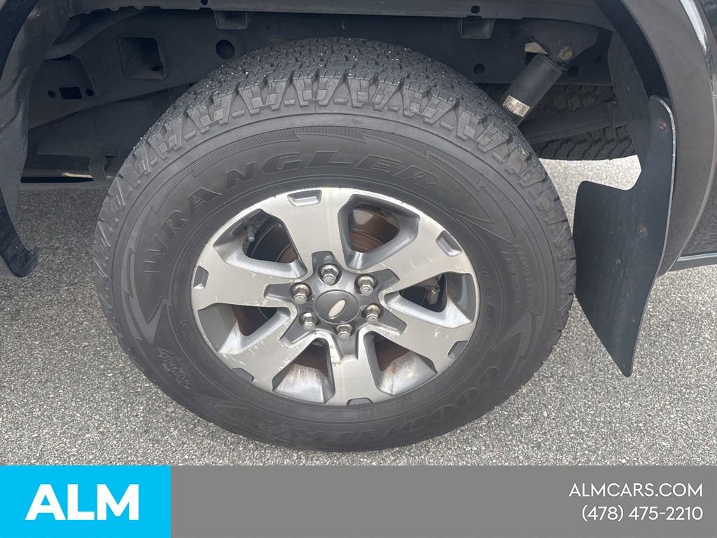 Used 2015 Ford F150 XLT w/ Equipment Group 301A Mid AWD/4WD image 23