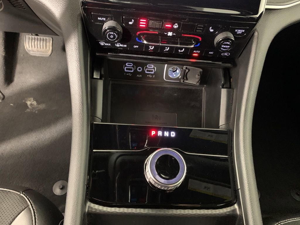 Used 2024 Jeep Grand Cherokee L Altitude image 24