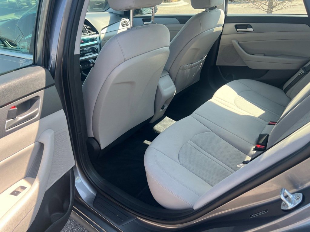 Used 2018 Hyundai Sonata SEL FWD image 4