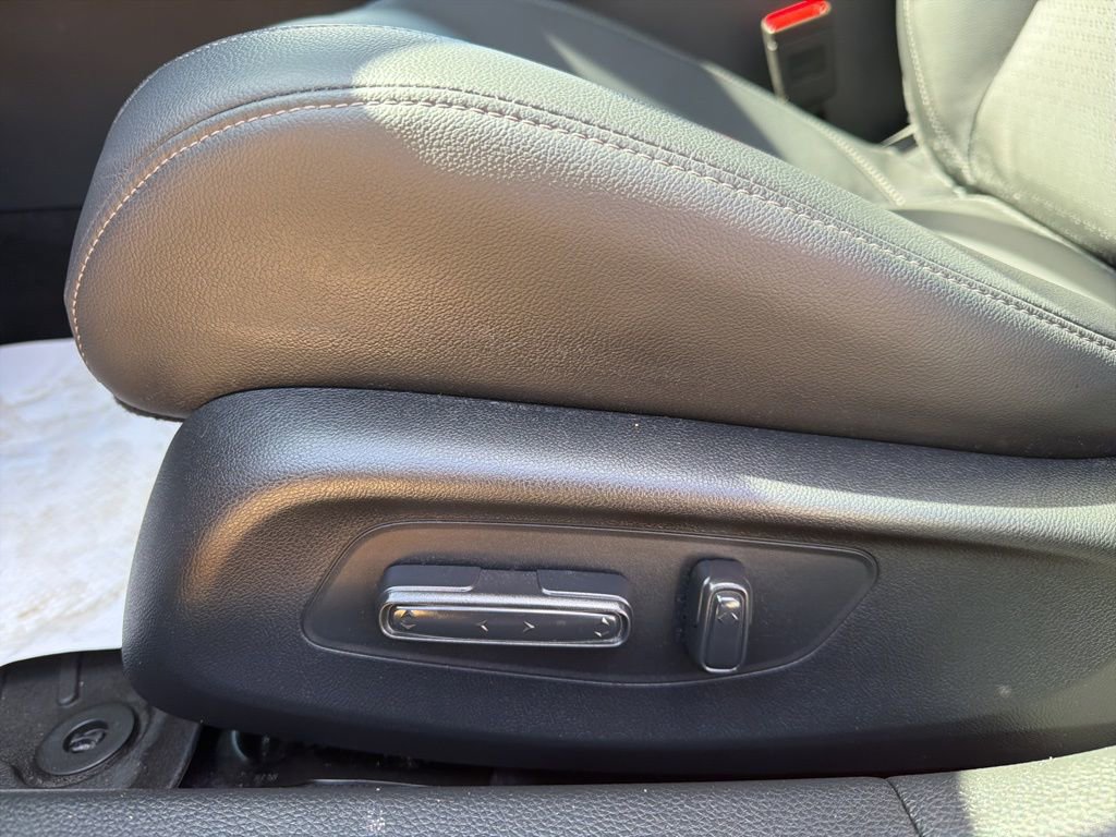 Used 2024 Honda Civic Touring image 10