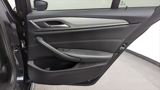 Used 2019 BMW 540i w/ M Sport Package RWD image 19
