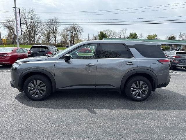 Certified 2024 Nissan Pathfinder S AWD/4WD image 8