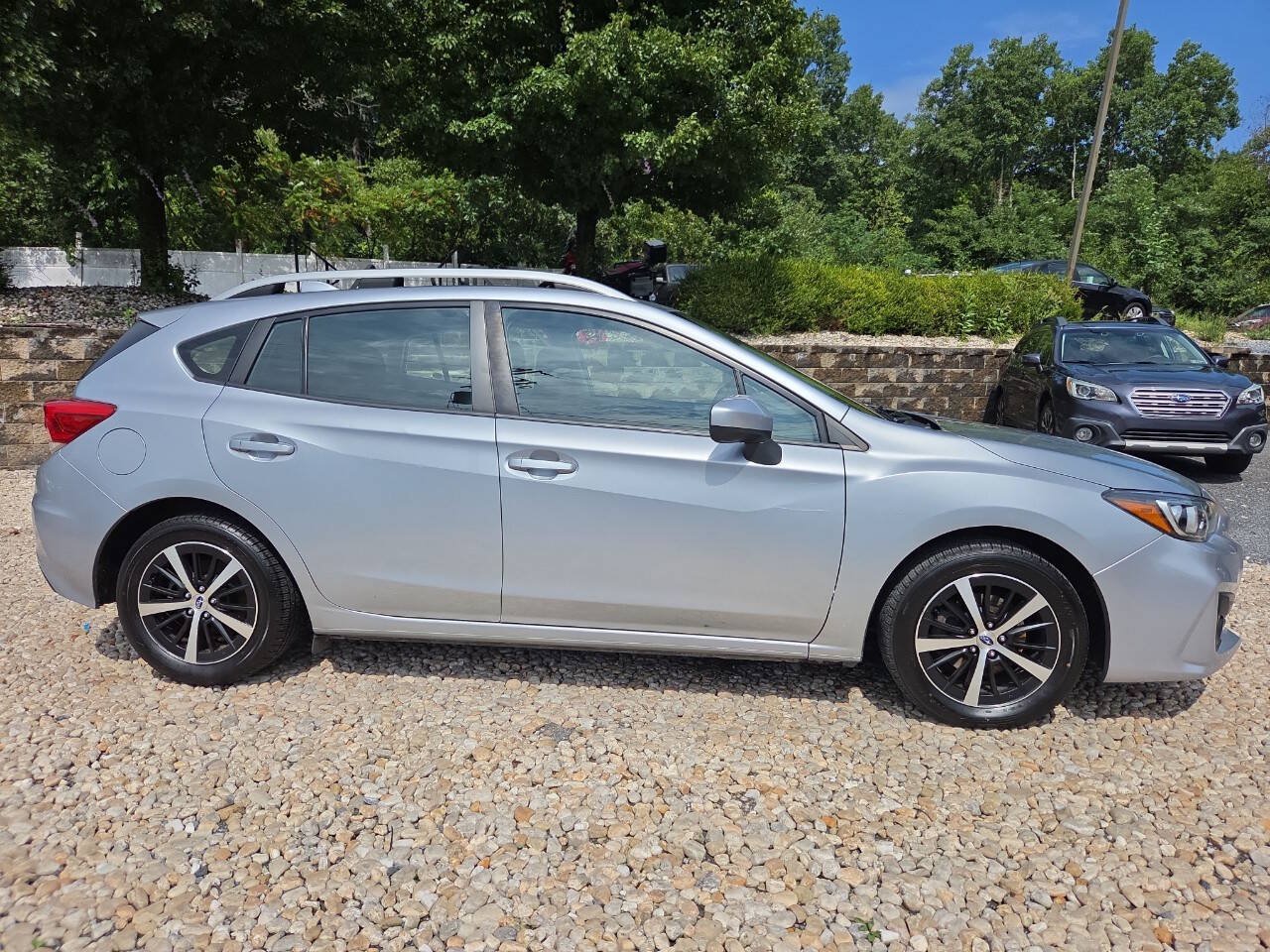 Used 2019 Subaru Impreza 2.0i Premium AWD/4WD image 7