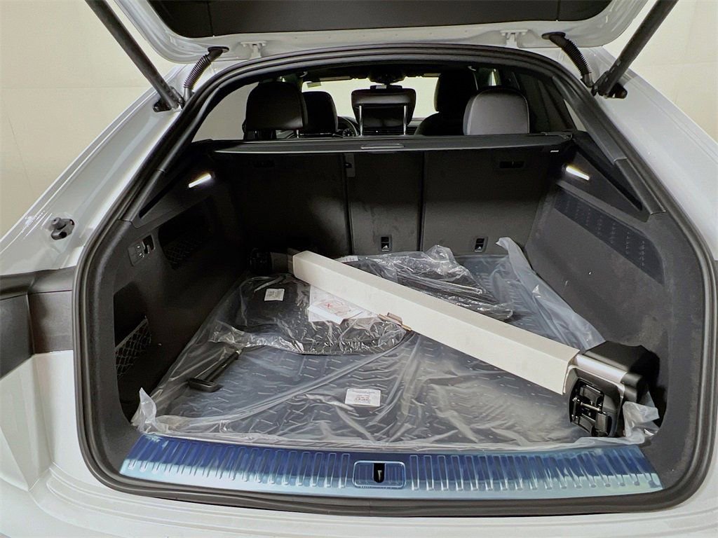 New 2026 Audi Q8 Premium Plus AWD/4WD image 26