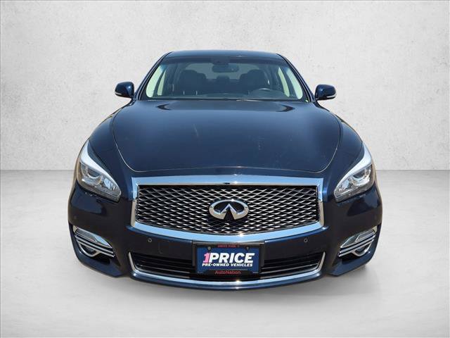 Used 2016 INFINITI Q70 L 5.6 AWD/4WD image 2
