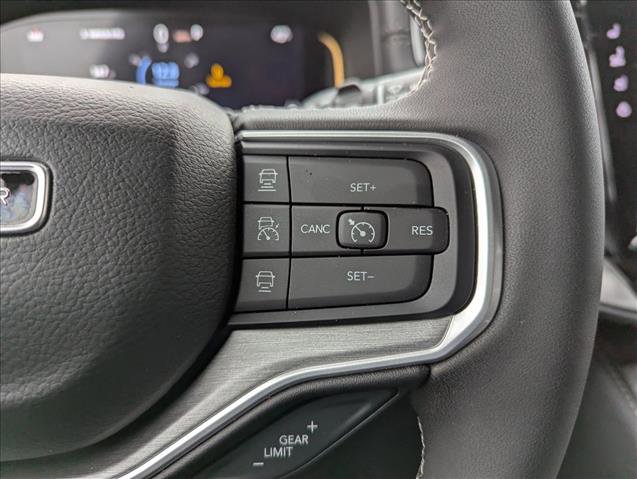 New 2025 Jeep Wagoneer Series II AWD/4WD image 11
