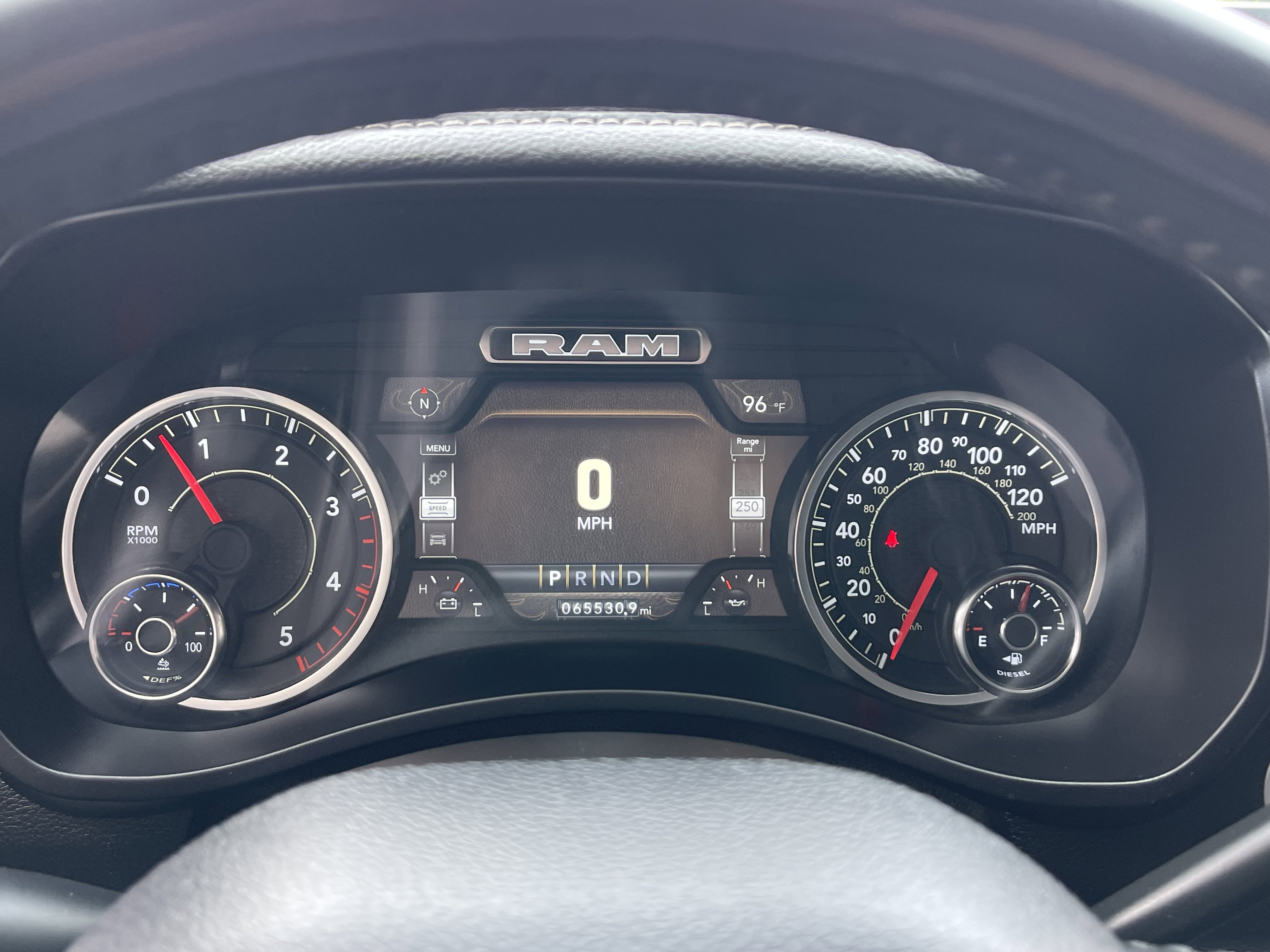 Used 2024 RAM 2500 Laramie AWD/4WD image 37