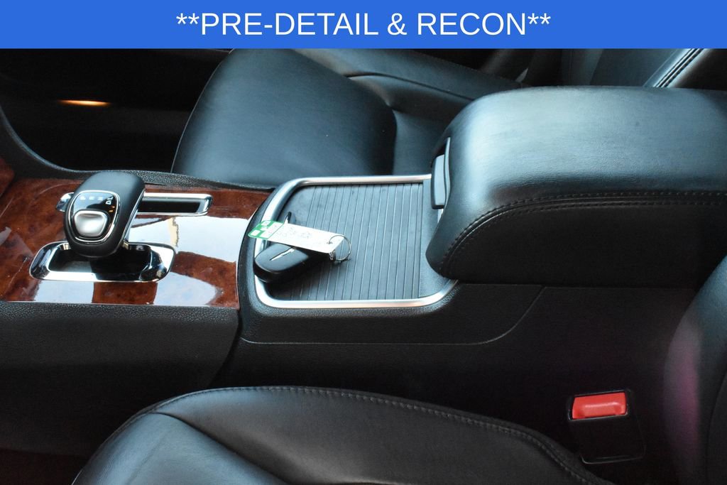Used 2014 Chrysler 300 AWD w/ Driver Convenience Group image 20