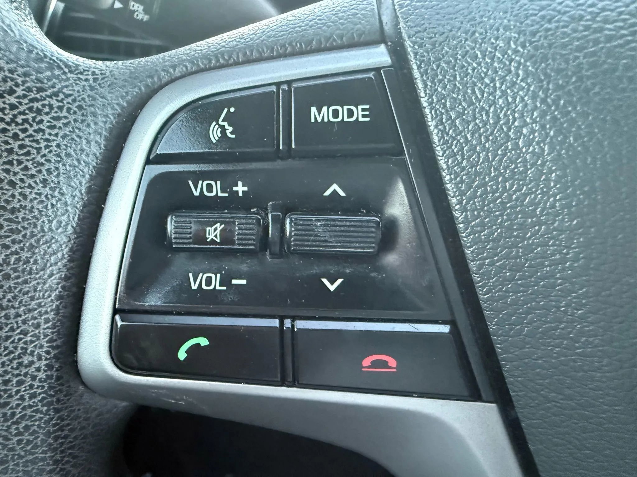 Used 2018 Hyundai Elantra SE w/ SE Connectivity Package 04 image 15