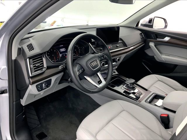 Certified 2022 Audi Q5 2.0T Premium w/ Convenience Package image 14