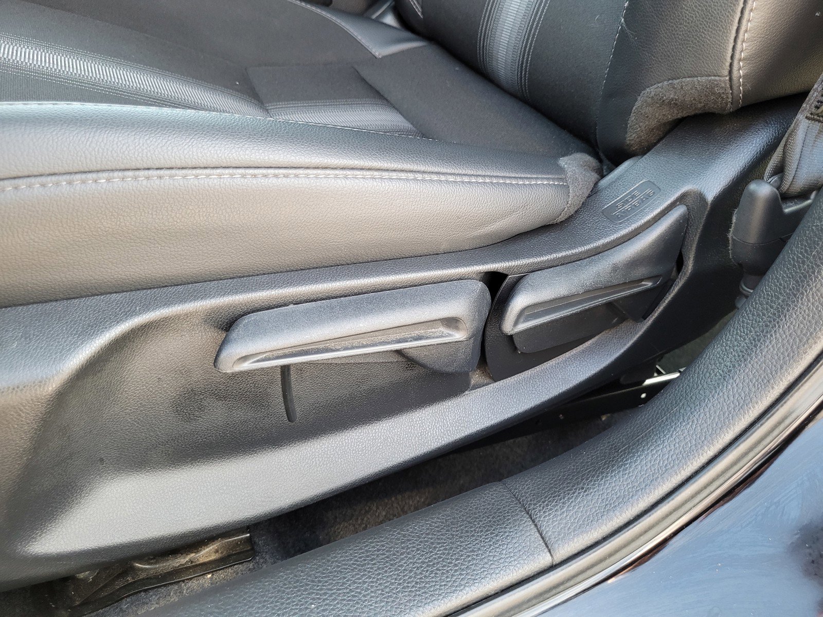 Used 2025 Honda Civic Sport image 11