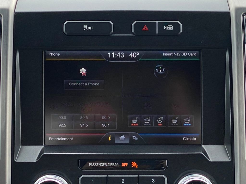 Used 2015 Ford F150 Platinum w/ Technology Package image 26