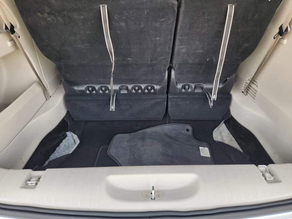 Used 2024 Chrysler Pacifica Touring-L image 32