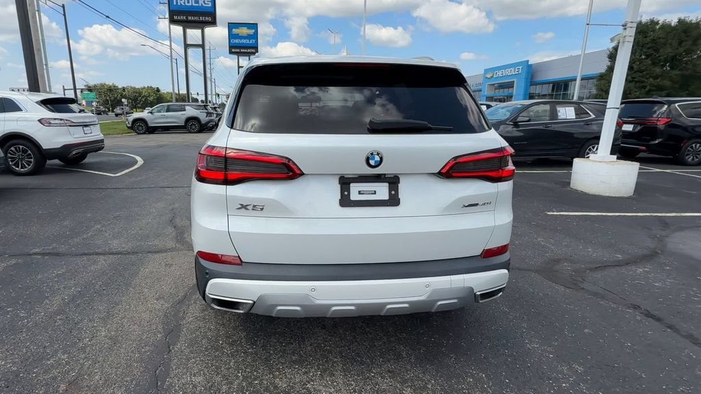 Used 2019 BMW X5 xDrive40i w/ Convenience Package AWD/4WD image 7