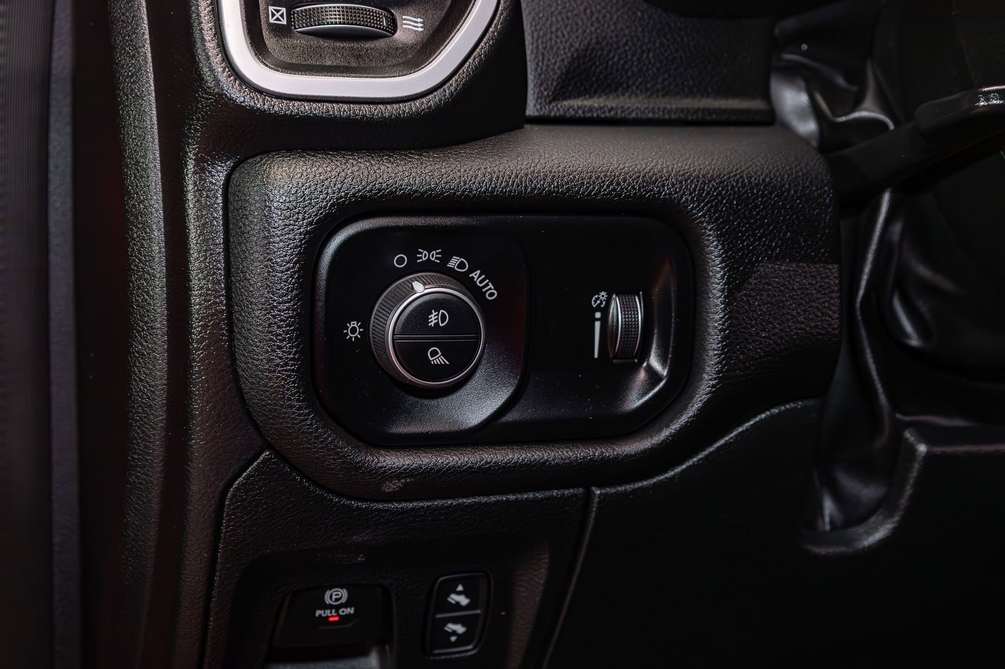 Used 2023 RAM 1500 Big Horn AWD/4WD image 20
