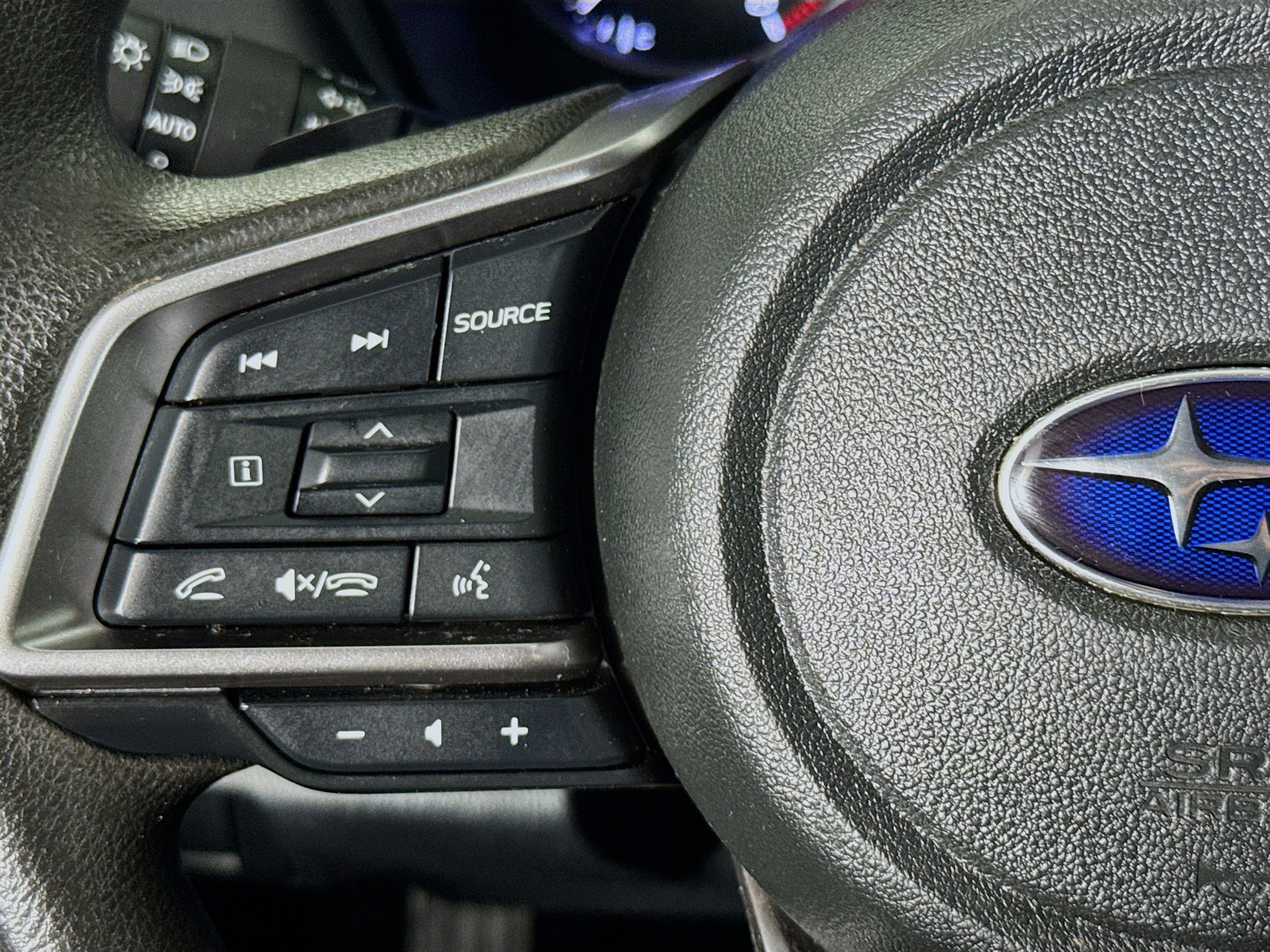 Used 2023 Subaru Outback 2.5i image 13