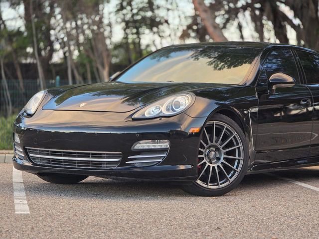 Used 2013 Porsche Panamera image 11