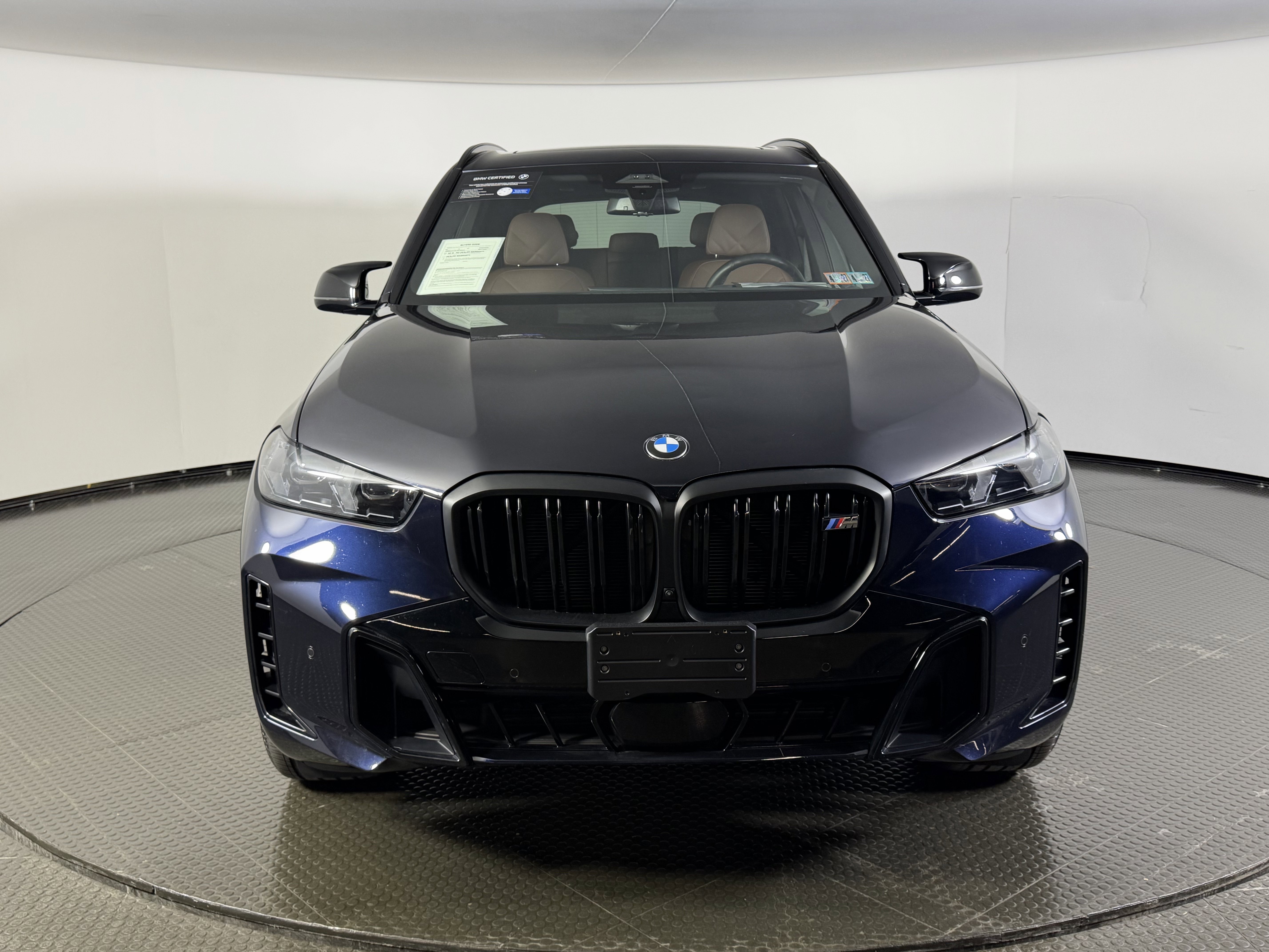 Certified 2025 BMW X5 M60i w/ Executive Package image 2