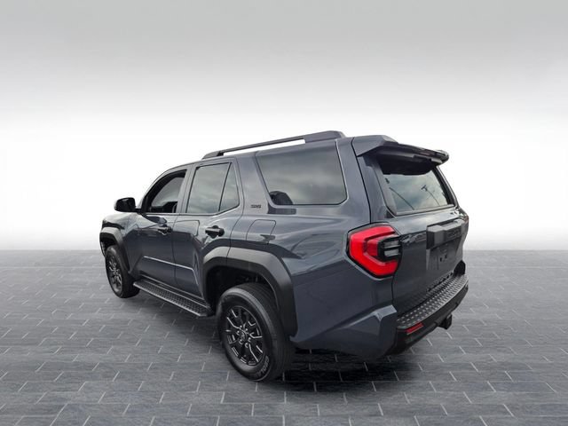 Used 2025 Toyota 4Runner SR5 AWD/4WD image 5