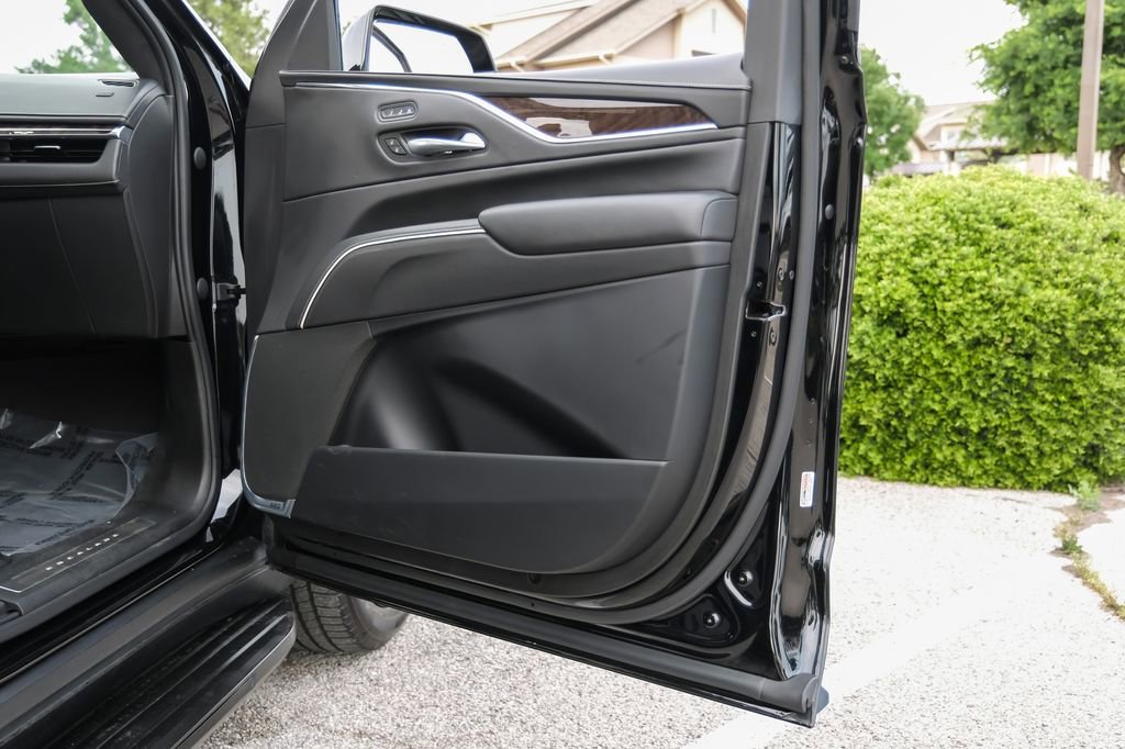 Used 2021 Cadillac Escalade ESV Sport Platinum image 57