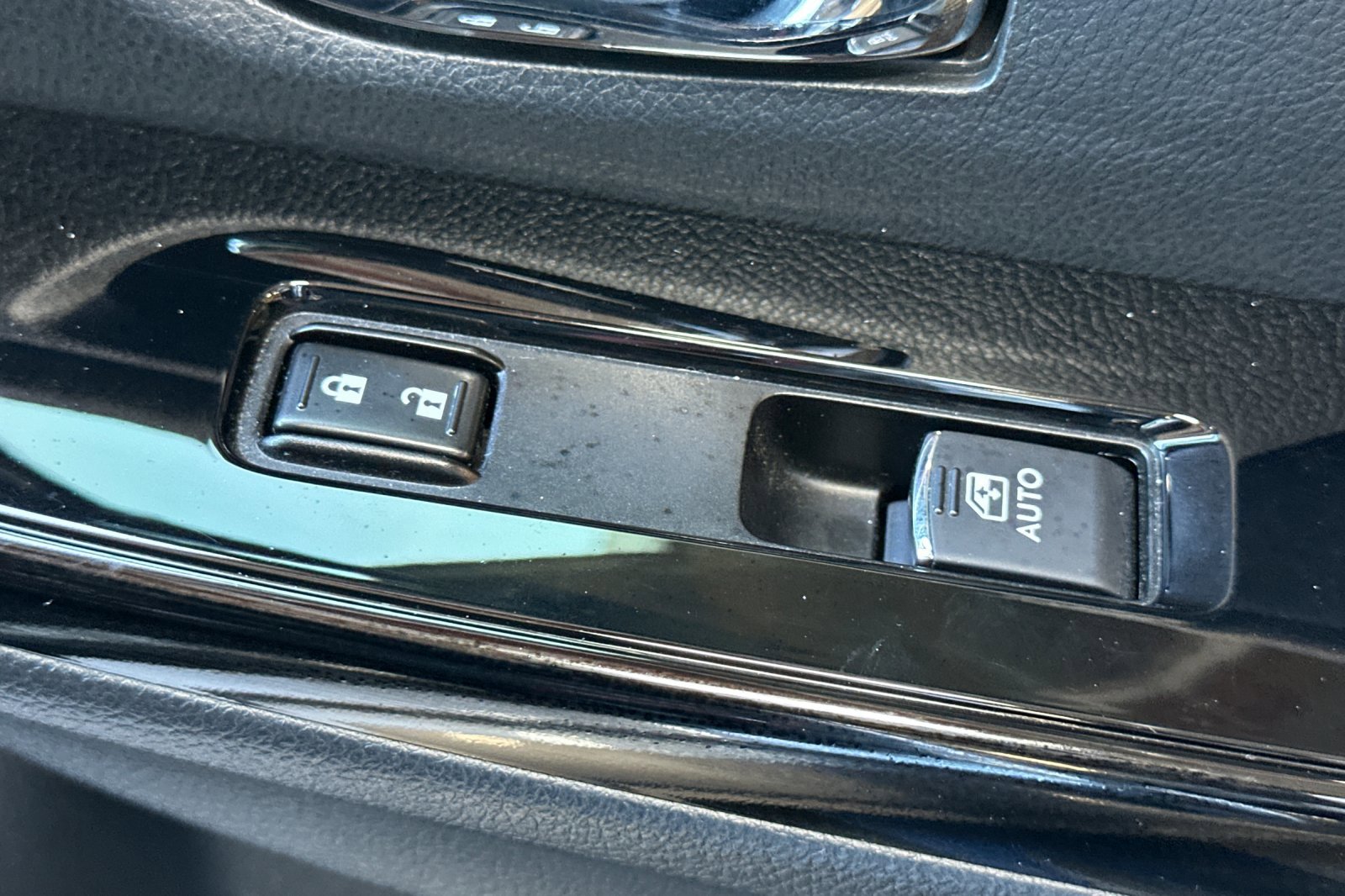 Used 2021 Subaru WRX STI Limited w/ Popular Package #3 (IZT) image 21