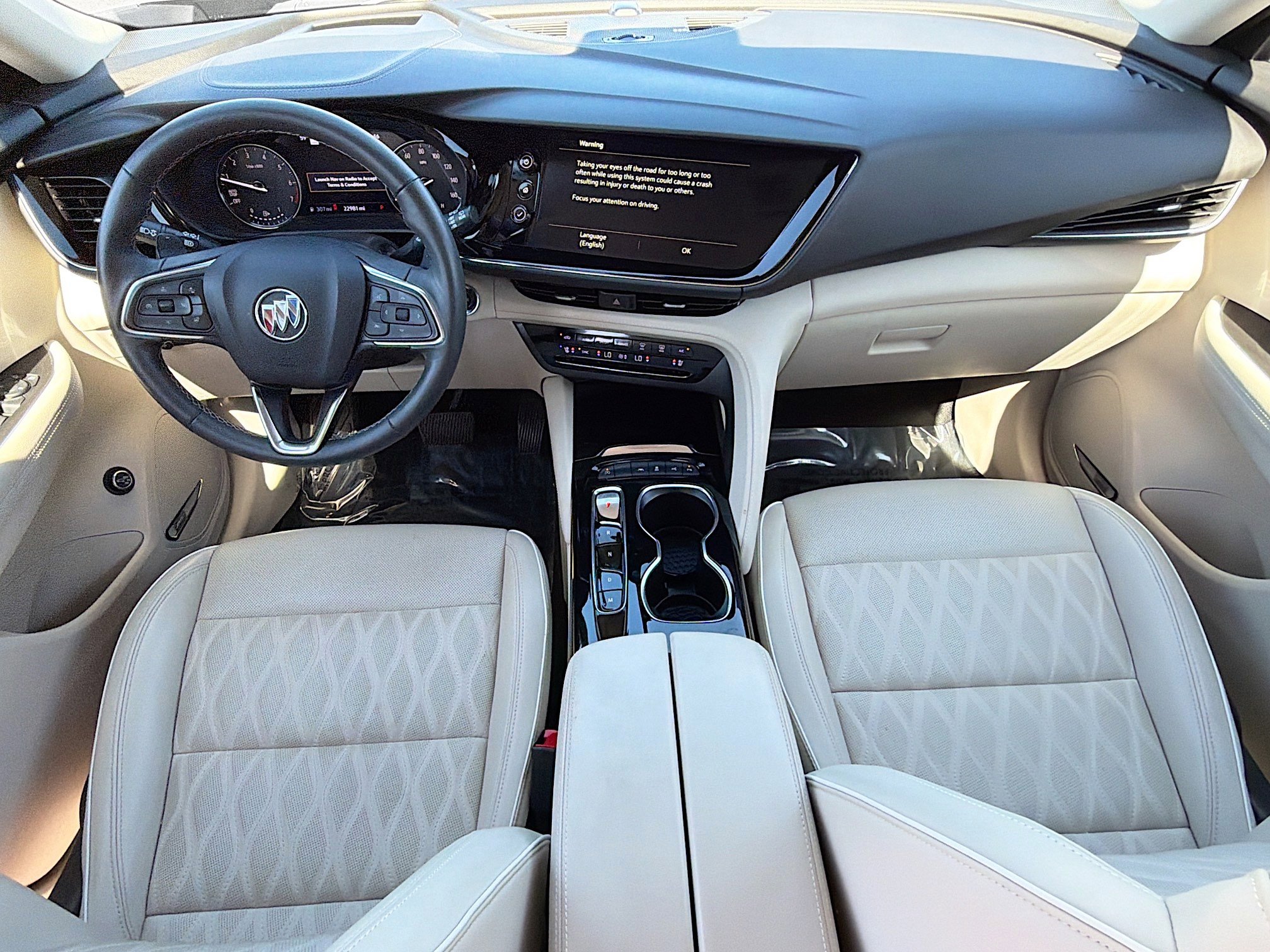 Used 2023 Buick Envision Avenir image 16