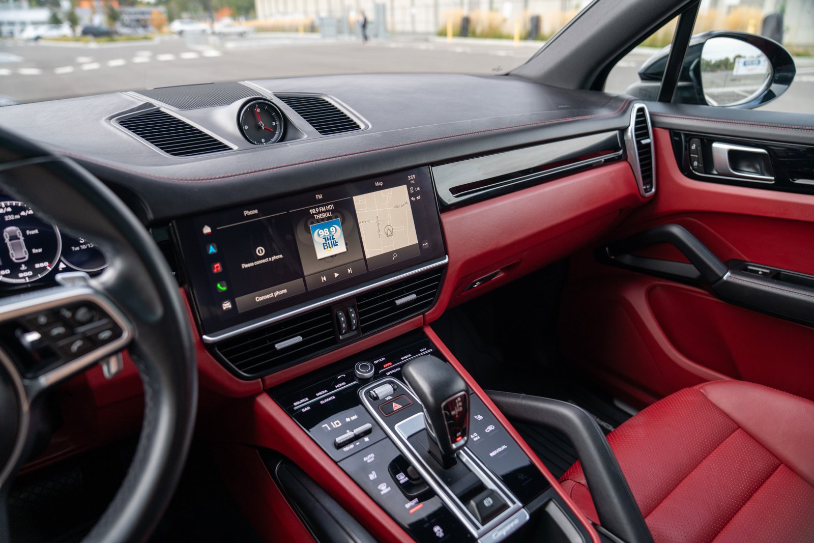 Certified 2023 Porsche Cayenne AWD/4WD image 14