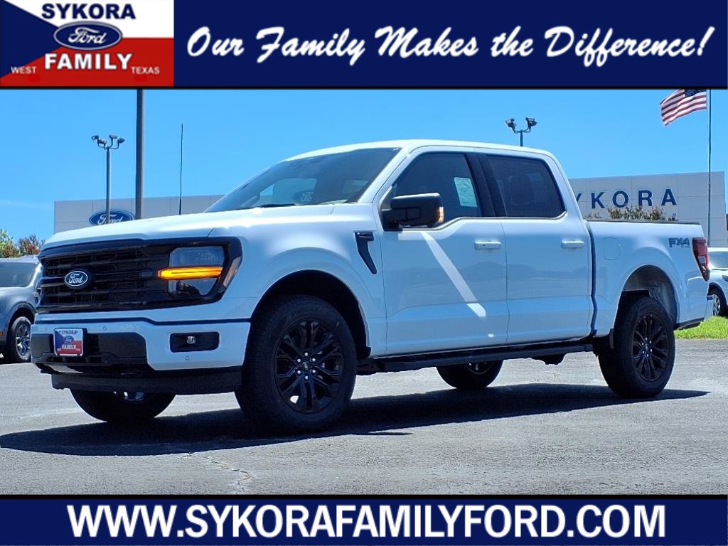 New 2025 Ford F150 XLT w/ Equipment Group 302A MID image 1
