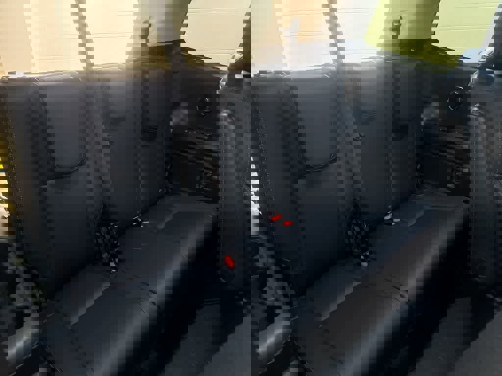 Used 2021 Subaru Ascent Limited w/ Technology Package image 24