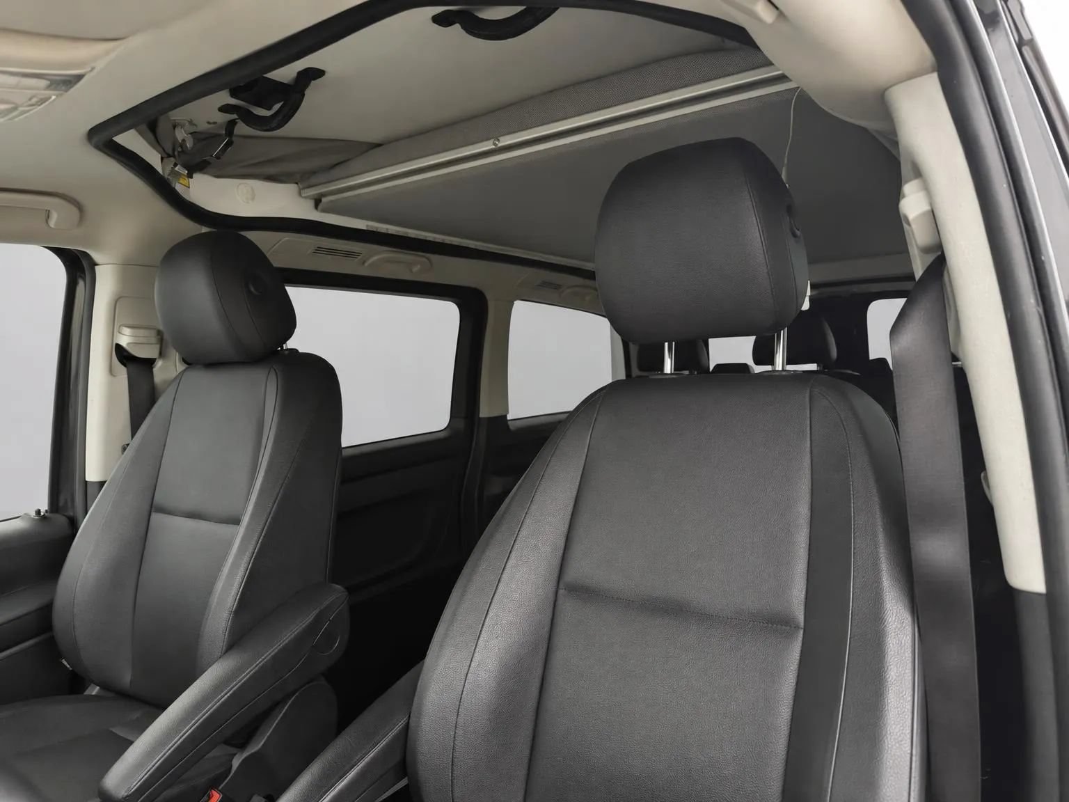 Used 2020 Mercedes-Benz Metris Passenger image 51