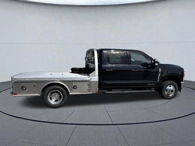 New 2026 Ford F350 XLT w/ XLT Value Package image 3