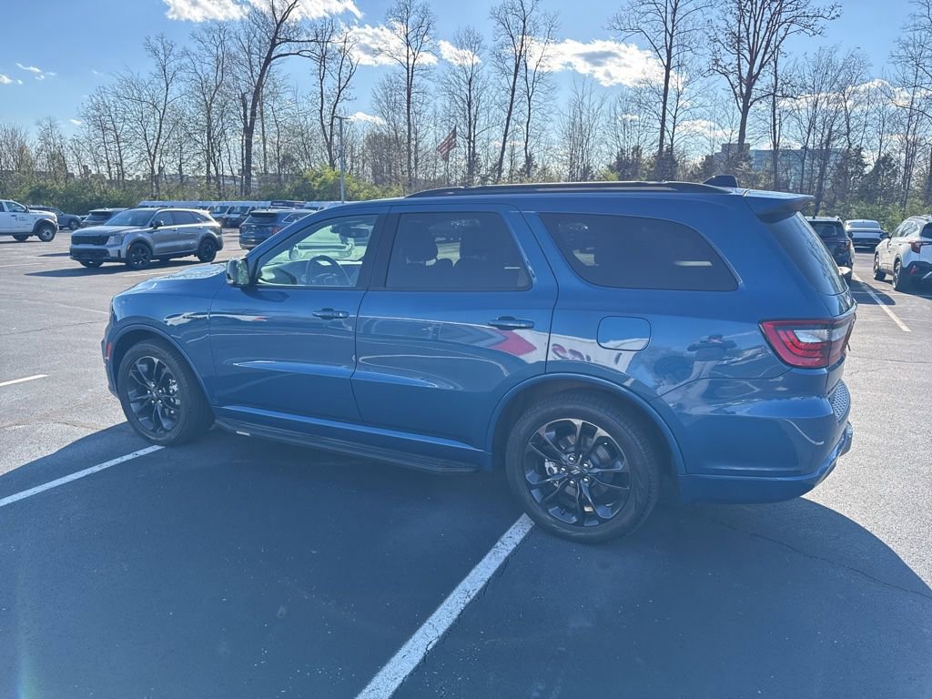 Certified 2023 Dodge Durango R/T image 3