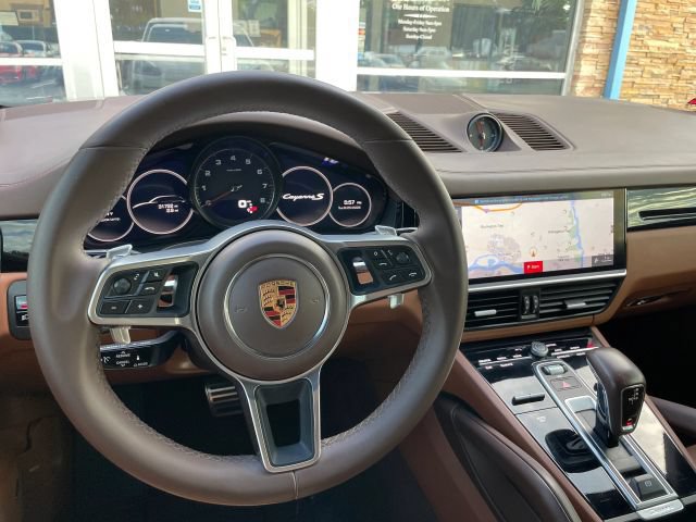 Used 2020 Porsche Cayenne S AWD/4WD image 31