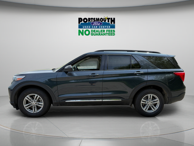 Certified 2022 Ford Explorer XLT w/ Equipment Group 202A AWD/4WD image 2
