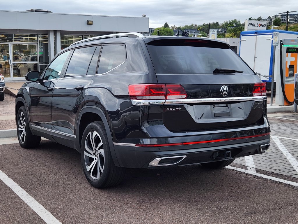 Used 2023 Volkswagen Atlas SEL AWD/4WD image 5