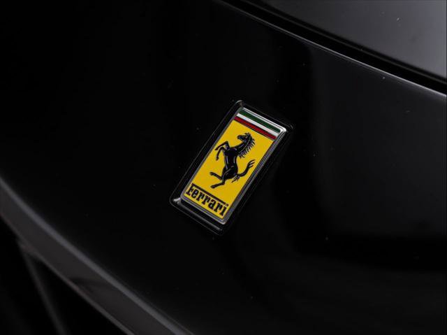 Used 2016 Ferrari 488 GTB RWD image 11