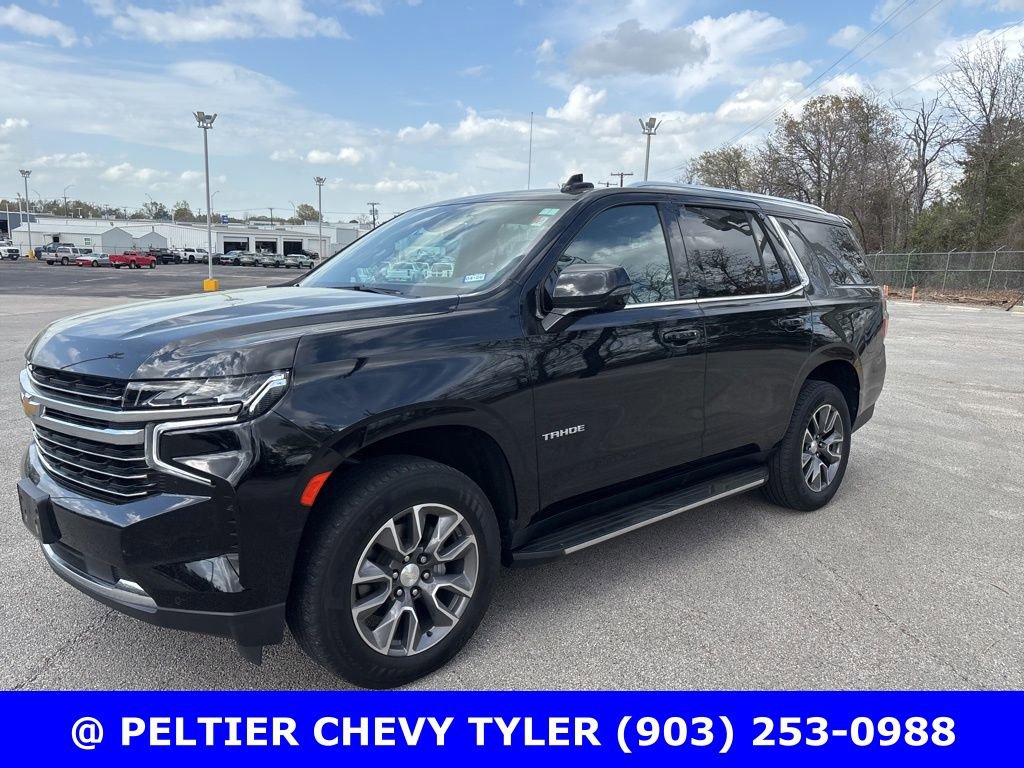 Used 2022 Chevrolet Tahoe LT w/ Luxury Package image 3